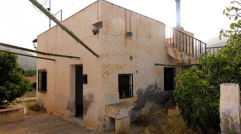 Casa en venta en Polígonos, 5 dormitorios.