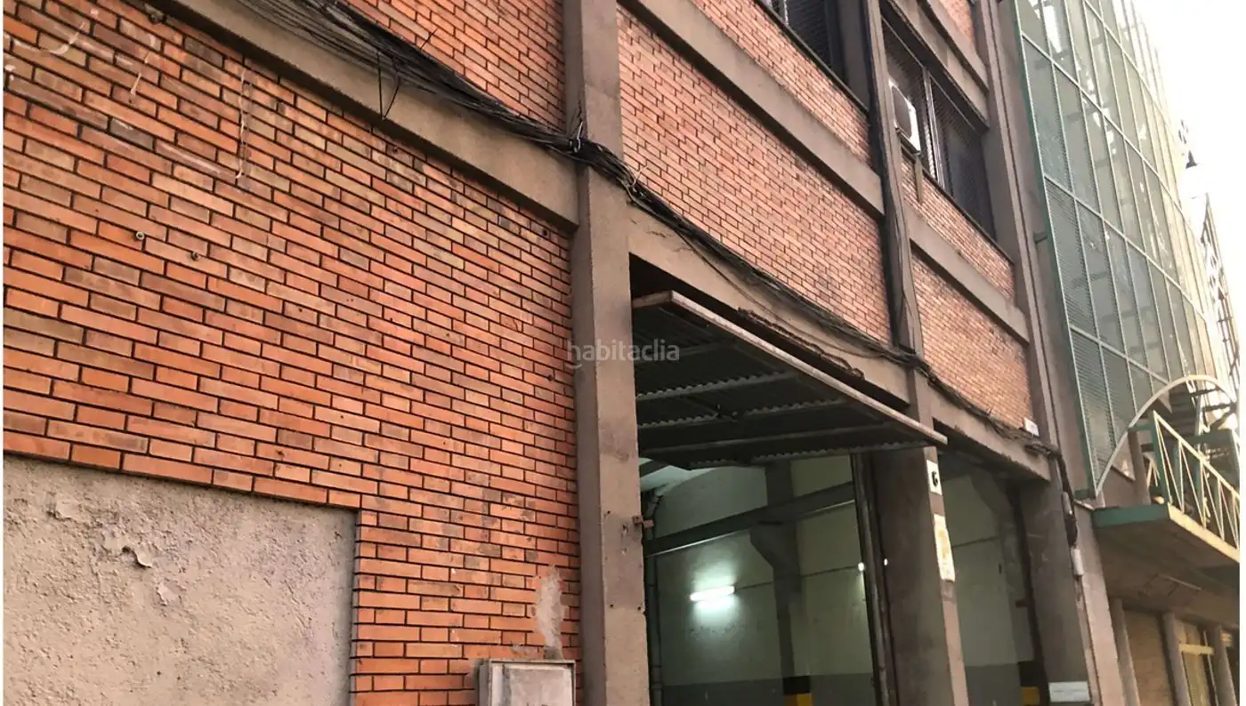 Exterior view of Industrial buildings for sale in Barcelona