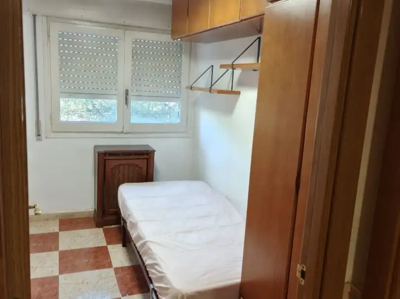 Habitación de Piso de alquiler en El Rabal
