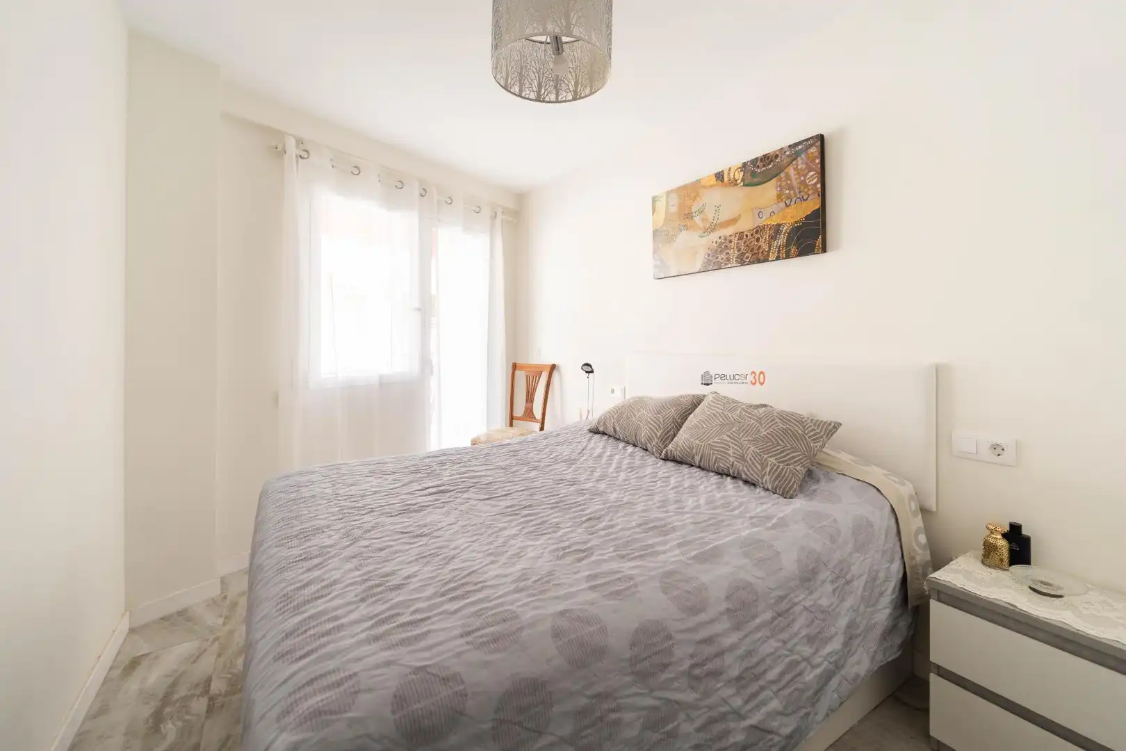 Habitación de Piso en venta en Benidorm con Aire acondicionado, Terraza y Amueblado