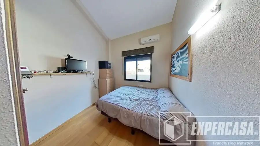 Habitación de Ático en venta en Beniparrell con Aire acondicionado, Parquet y Terraza