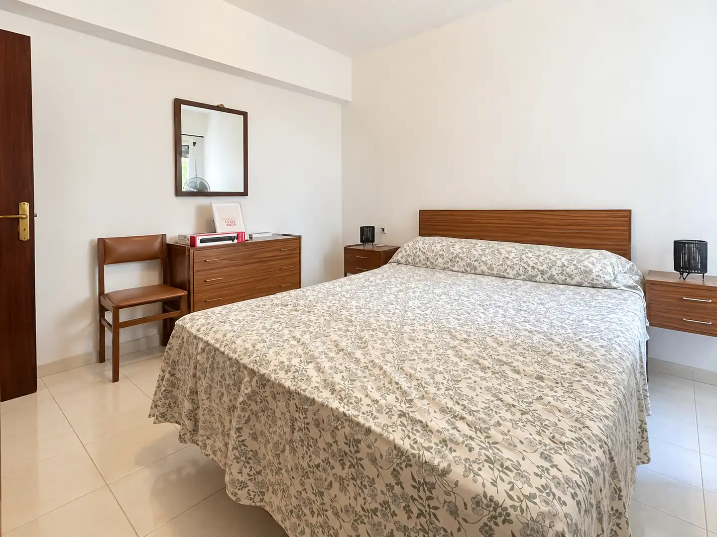 Bedroom of Flat for sale in Sagunto / Sagunt  with Terrace, Furnished and Oven