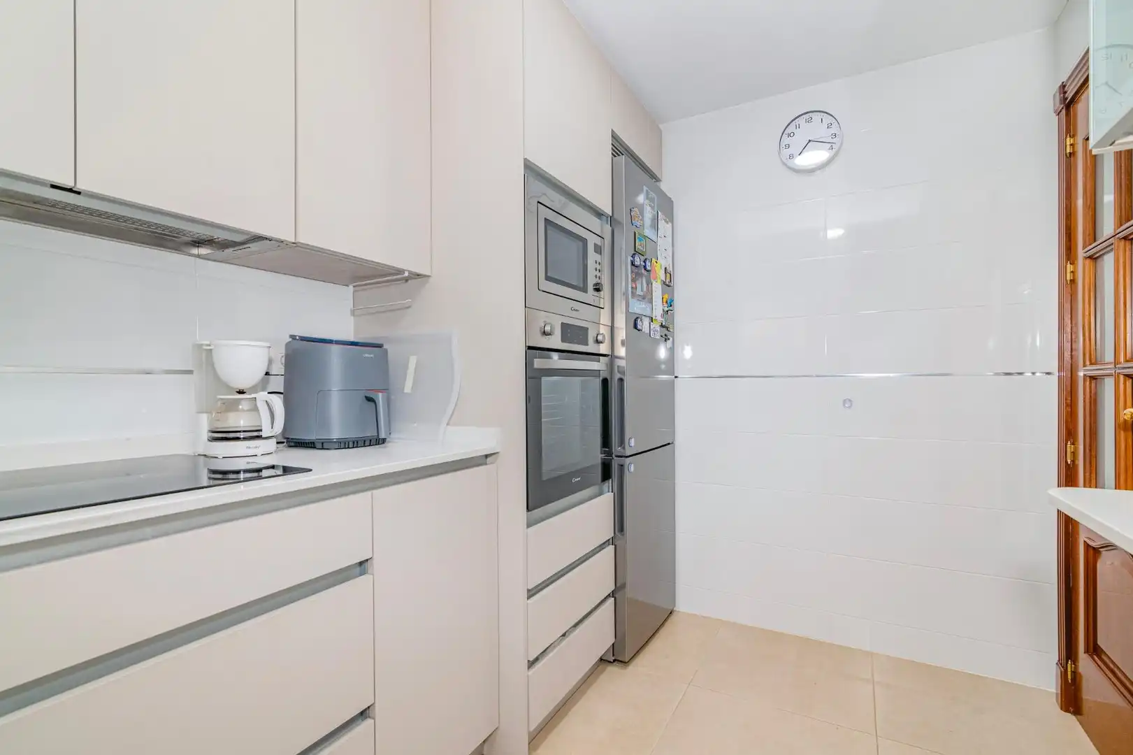 Cocina de Casa adosada en venta en Armilla con Aire acondicionado, Calefacción y Jardín privado