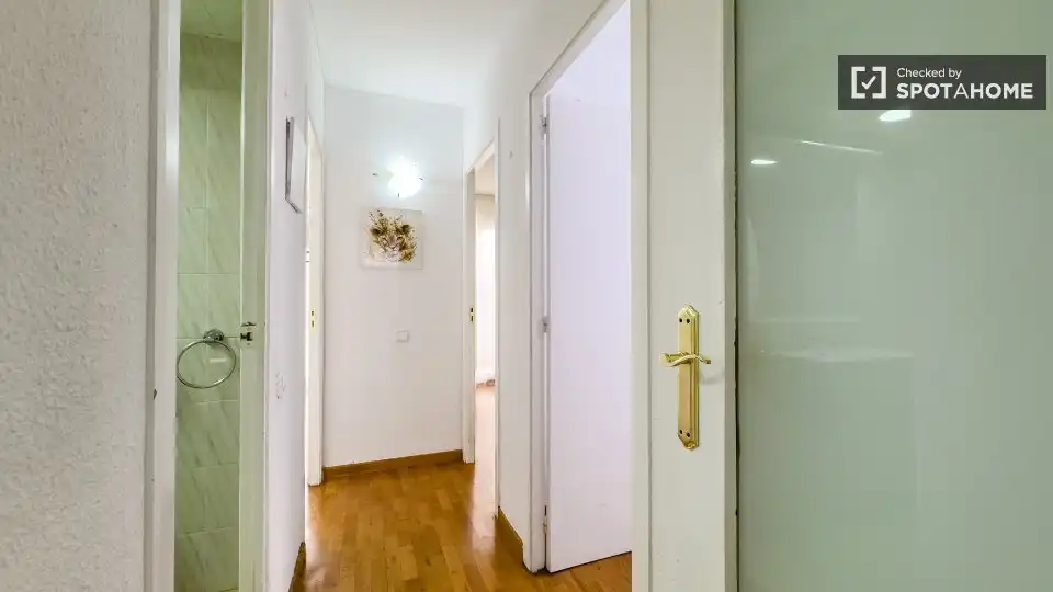 Room in El Coll