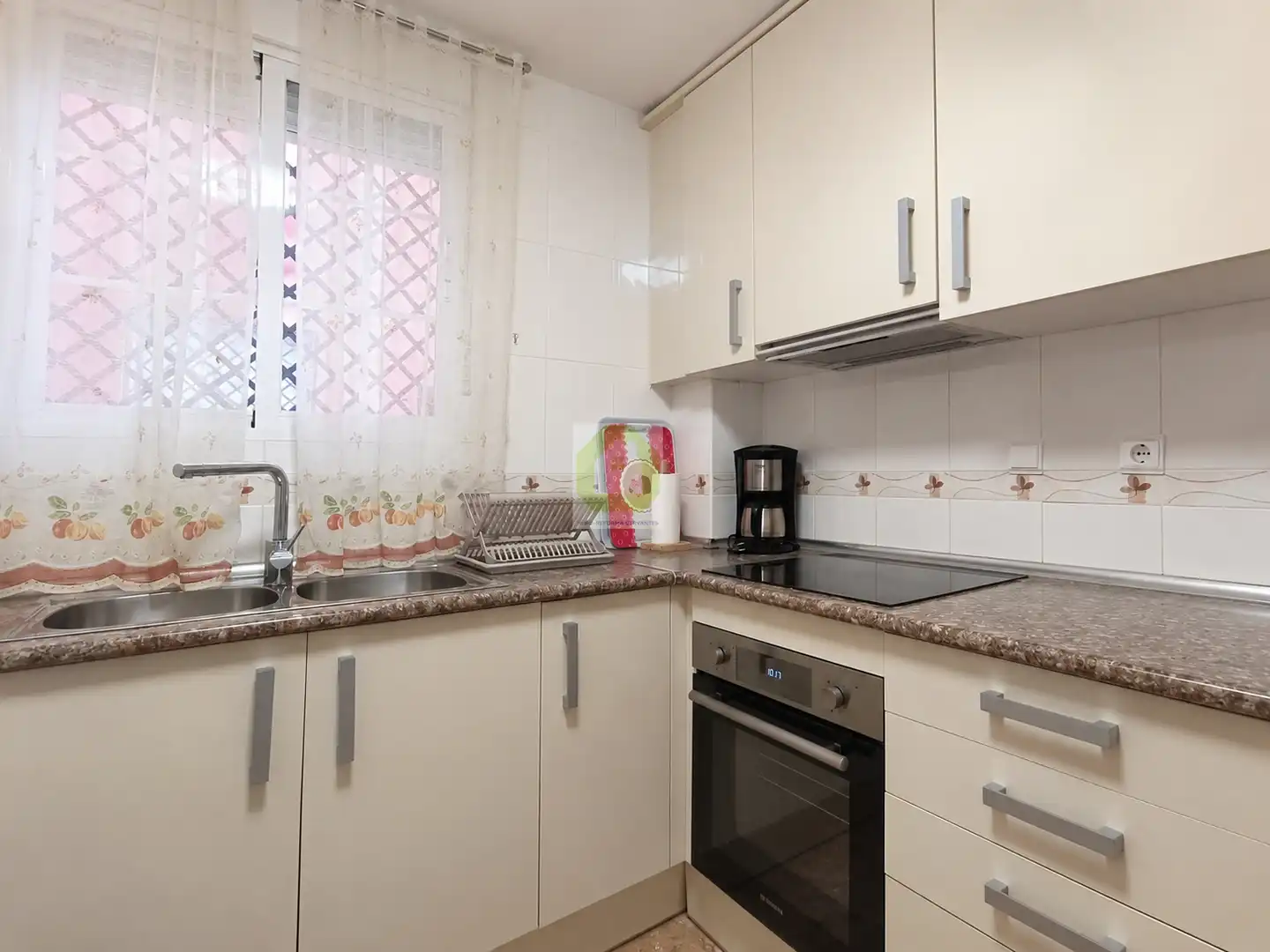 Cocina de Piso de alquiler en Las Gabias con Terraza