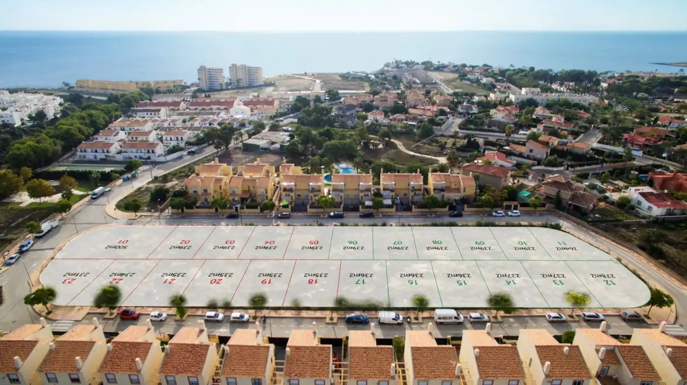 Exterior view of Houses for sale in El Campello  with Heating, Terrace and Swimming Pool