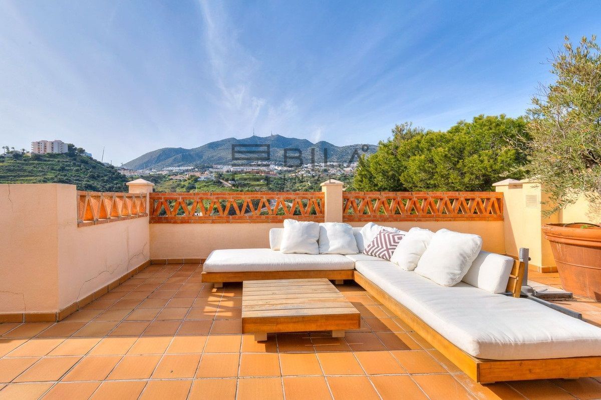 Terrace of Flat for sale in Benalmádena  with Air Conditioner, Storage room and Swimming Pool