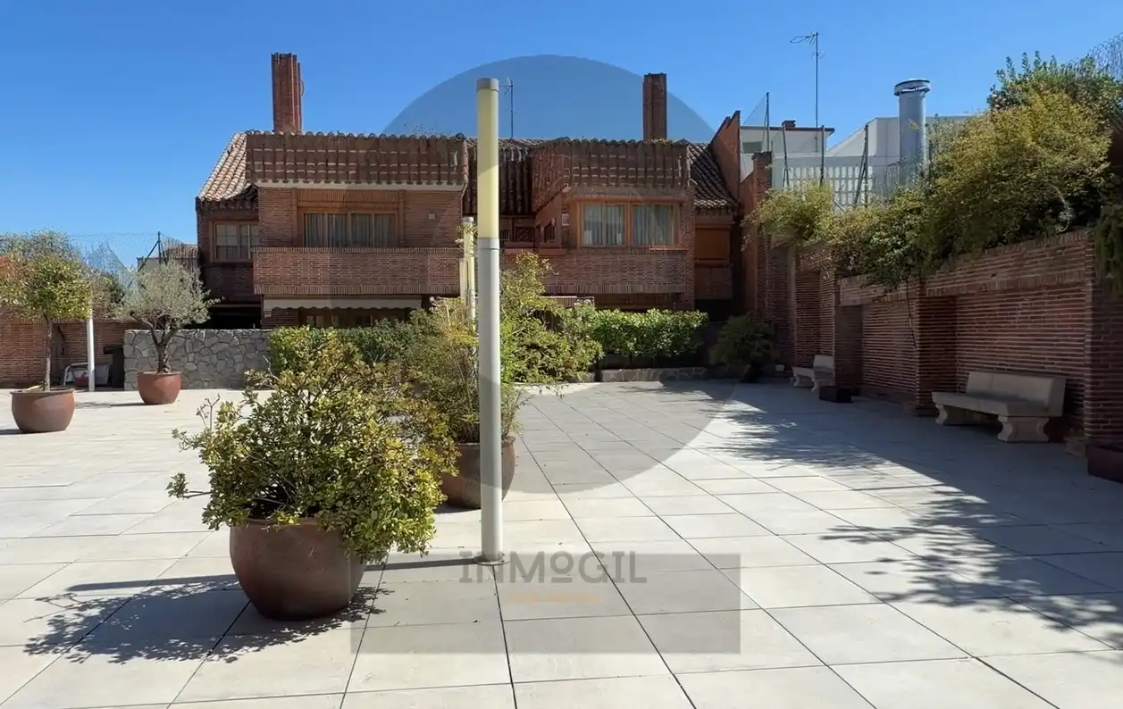 Vista exterior de Pis de lloguer en Madrid amb Aire condicionat, Calefacció i Parquet