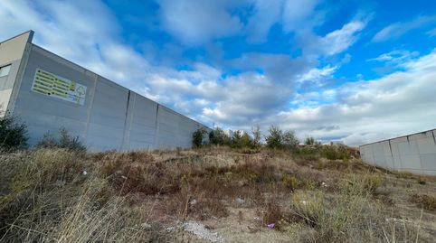 SOLAR INDUSTRIAL DE 1275 METROS EN CABRA, immagine 2