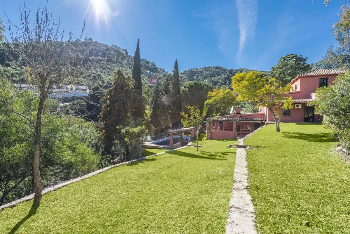 Casa amb piscina en venda a Benahavís pueblo, imagen 22