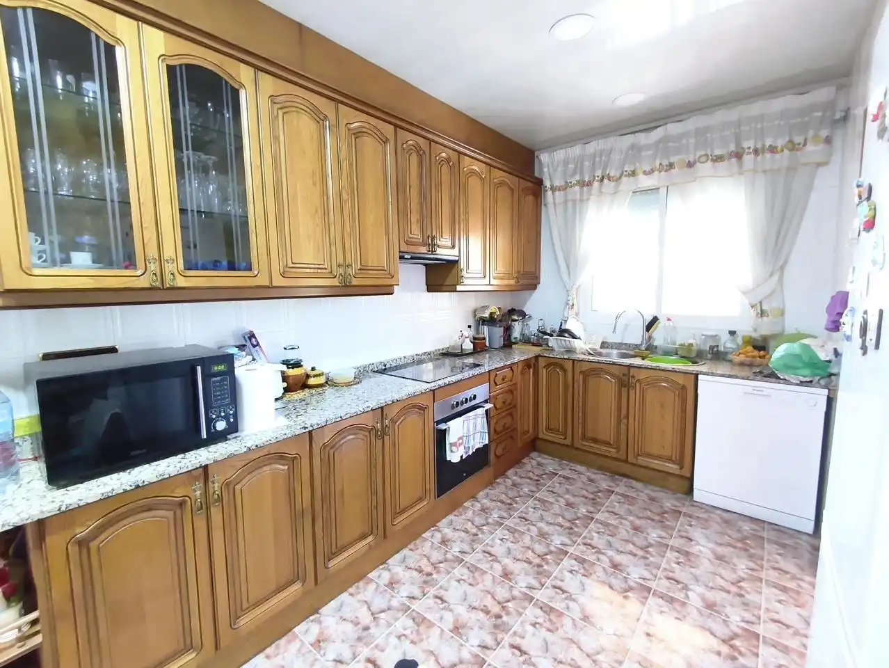 Küche von Haus oder Chalet zum Verkauf in Canyelles mit Heizung, Privatgarten und Terrasse