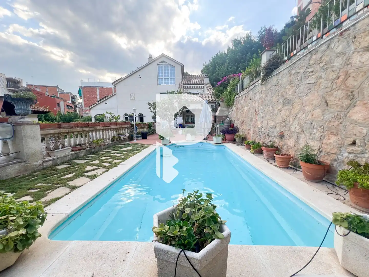 Vista exterior de Casa o chalet en venta en Vallirana con Calefacción, Jardín privado y Terraza