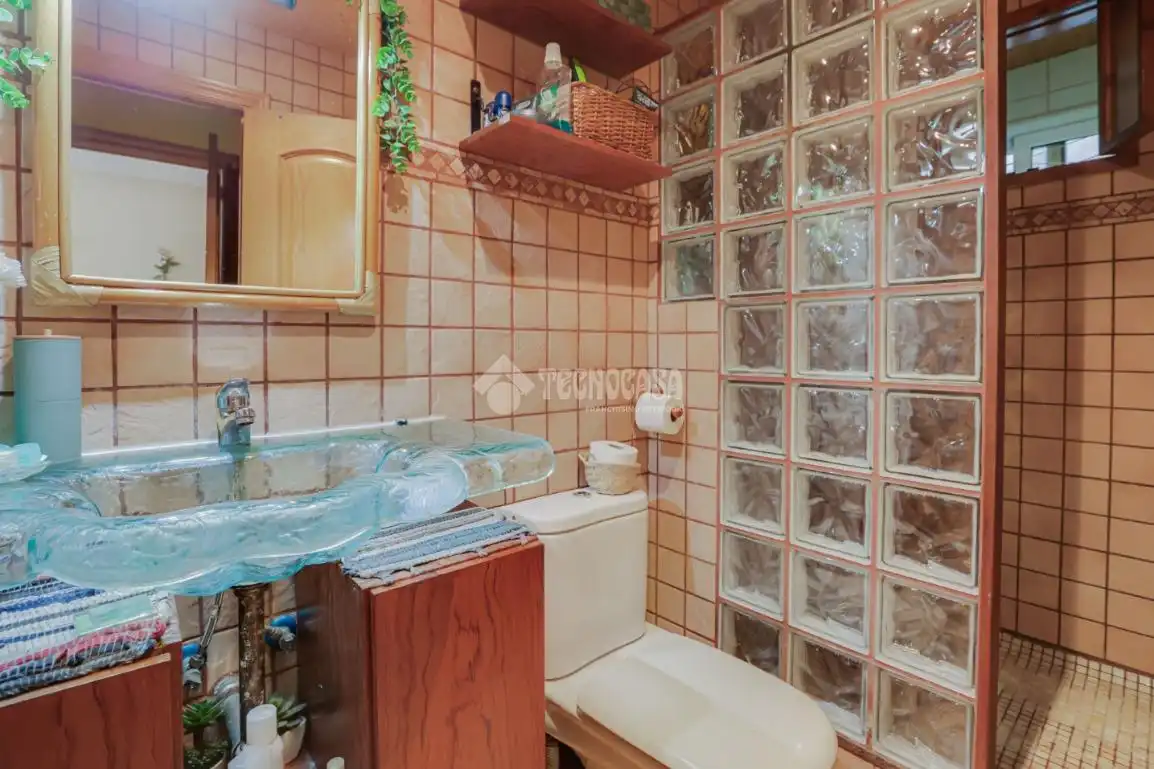 Bathroom of Flat for sale in Rubí