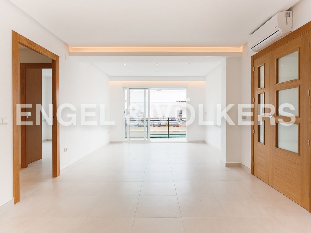 Apartament de lloguer en  Valencia Capital amb Aire condicionat, Calefacció i Balcó