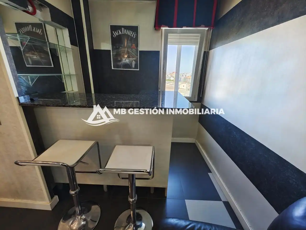 Piso en venta en Fuenlabrada con Aire acondicionado, Calefacción y Terraza