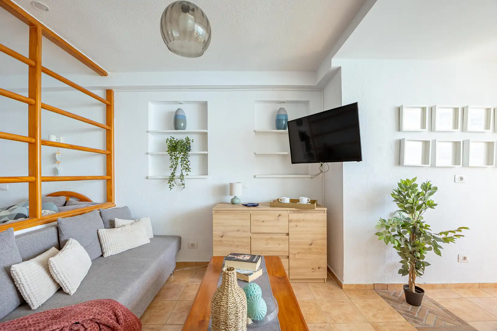 Living room of Flat for sale in Mogán  with Furnished