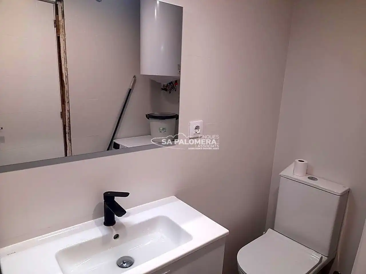Badezimmer von Wohnung zum Verkauf in Blanes mit Terrasse