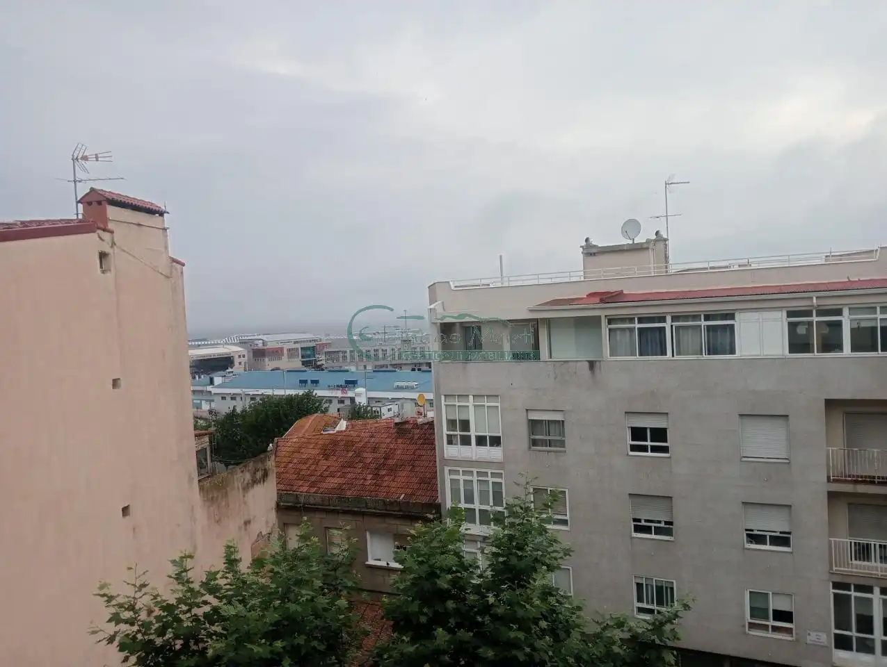 Exterior view of Flat for sale in Vigo   with Storage room