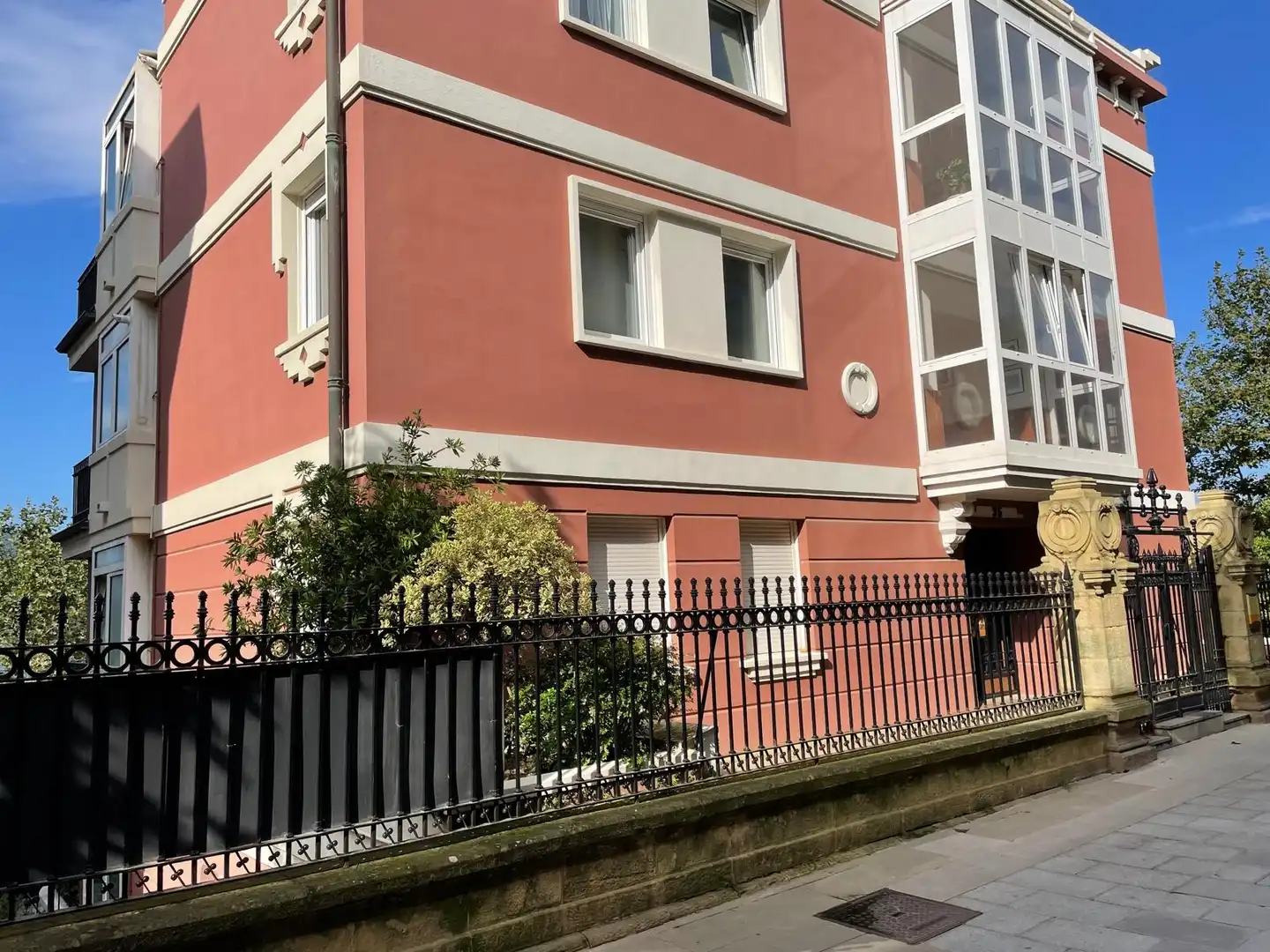 Exterior view of Flat for sale in Getxo   with Heating, Terrace and Storage room
