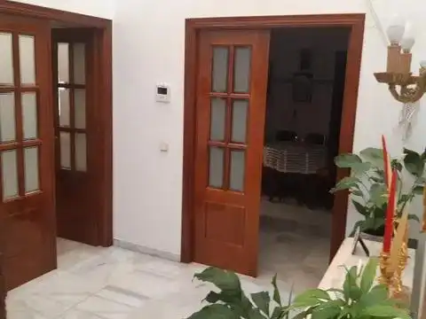 Casa o chalet de alquiler en Alcalá de Guadaira con Aire acondicionado, Terraza y Amueblado