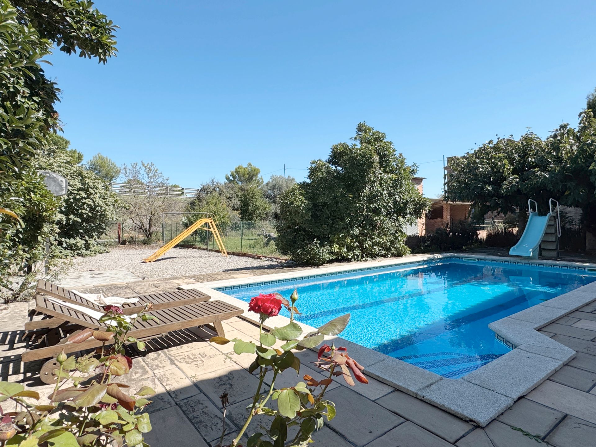 Piscina de Casa o chalet en venta en Viladamat con Aire acondicionado, Calefacción y Jardín privado