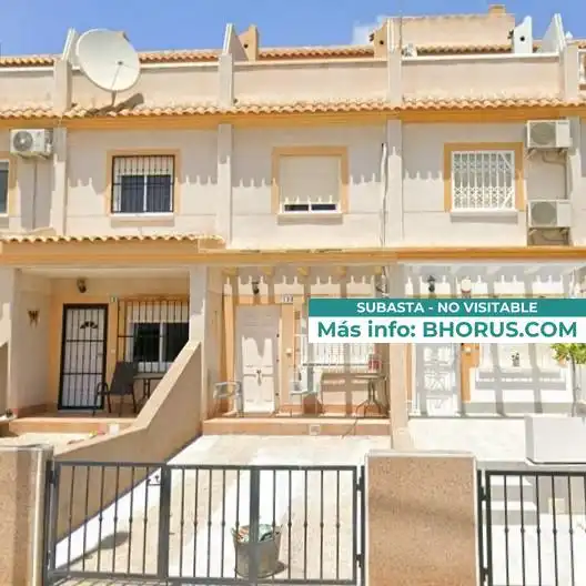 Casa amb piscina en venda a O-1 FILIPINAS 1, imagen 2