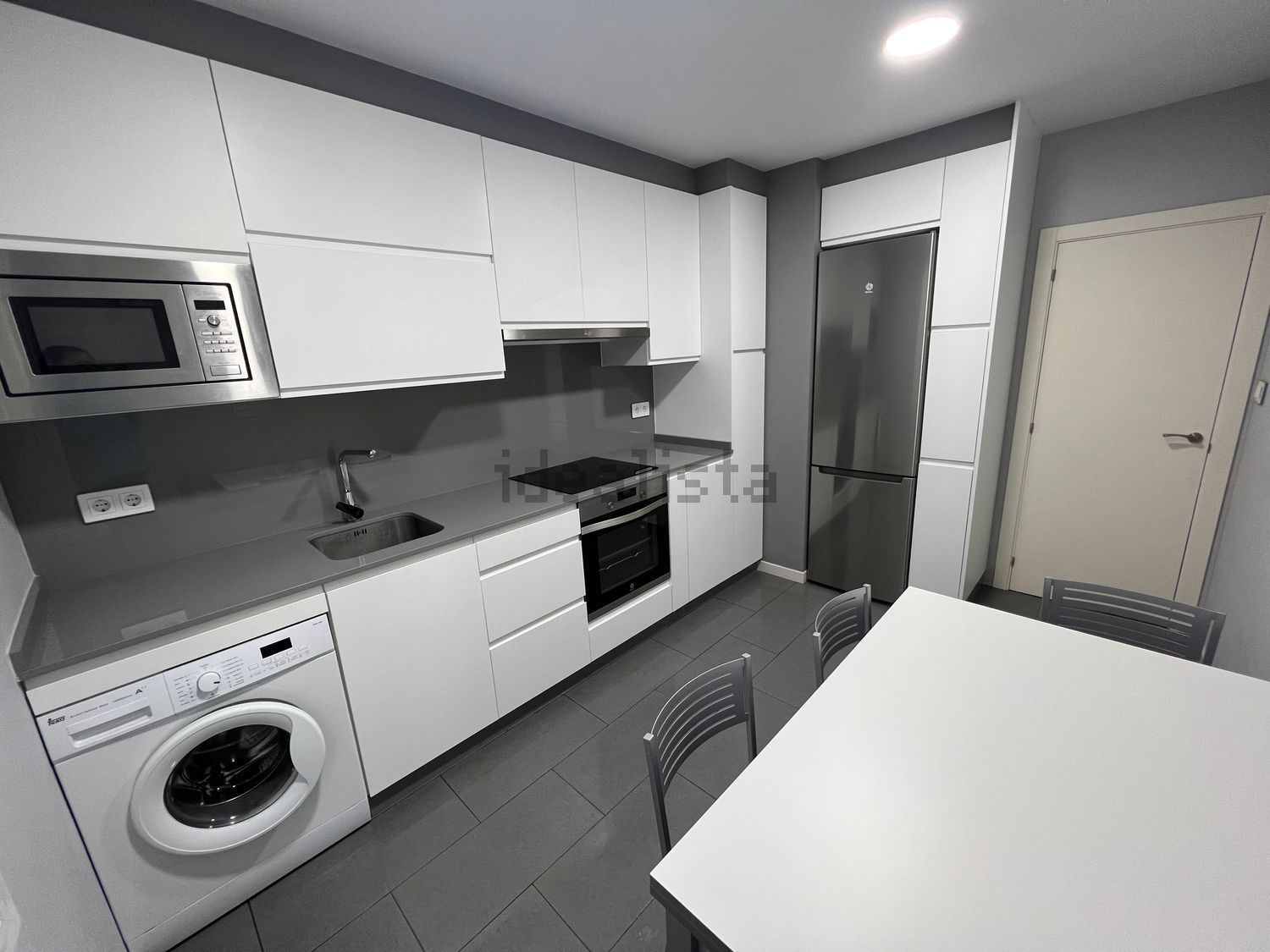 Kitchen of Flat to rent in Ourense Capital   with Heating, Parquet flooring and Furnished