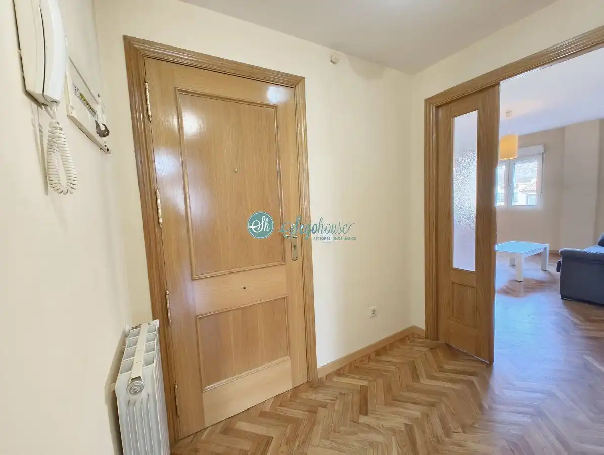 Flat for sale in Segovia  with Heating, Storage room and Furnished