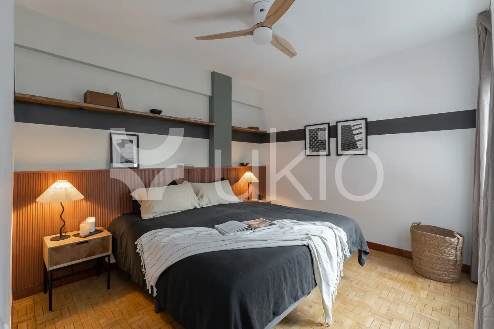 Dormitori de Apartament de lloguer en Madrid amb Aire condicionat, Calefacció i Terrassa