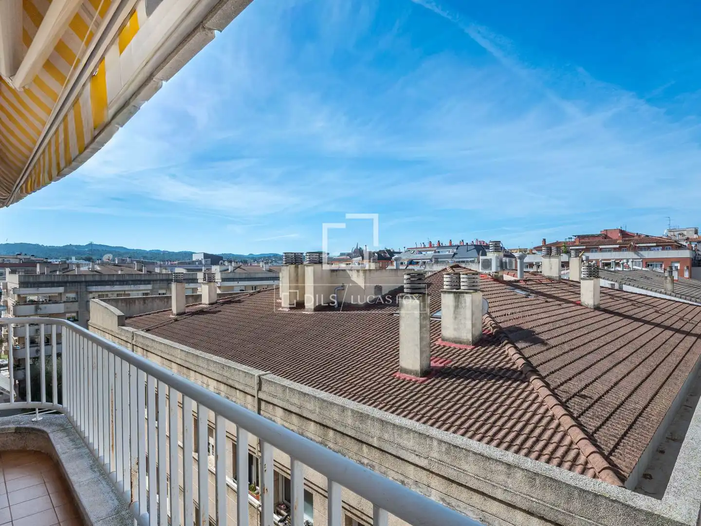 Exterior view of Flat for sale in Sant Cugat del Vallès  with Air Conditioner, Heating and Terrace