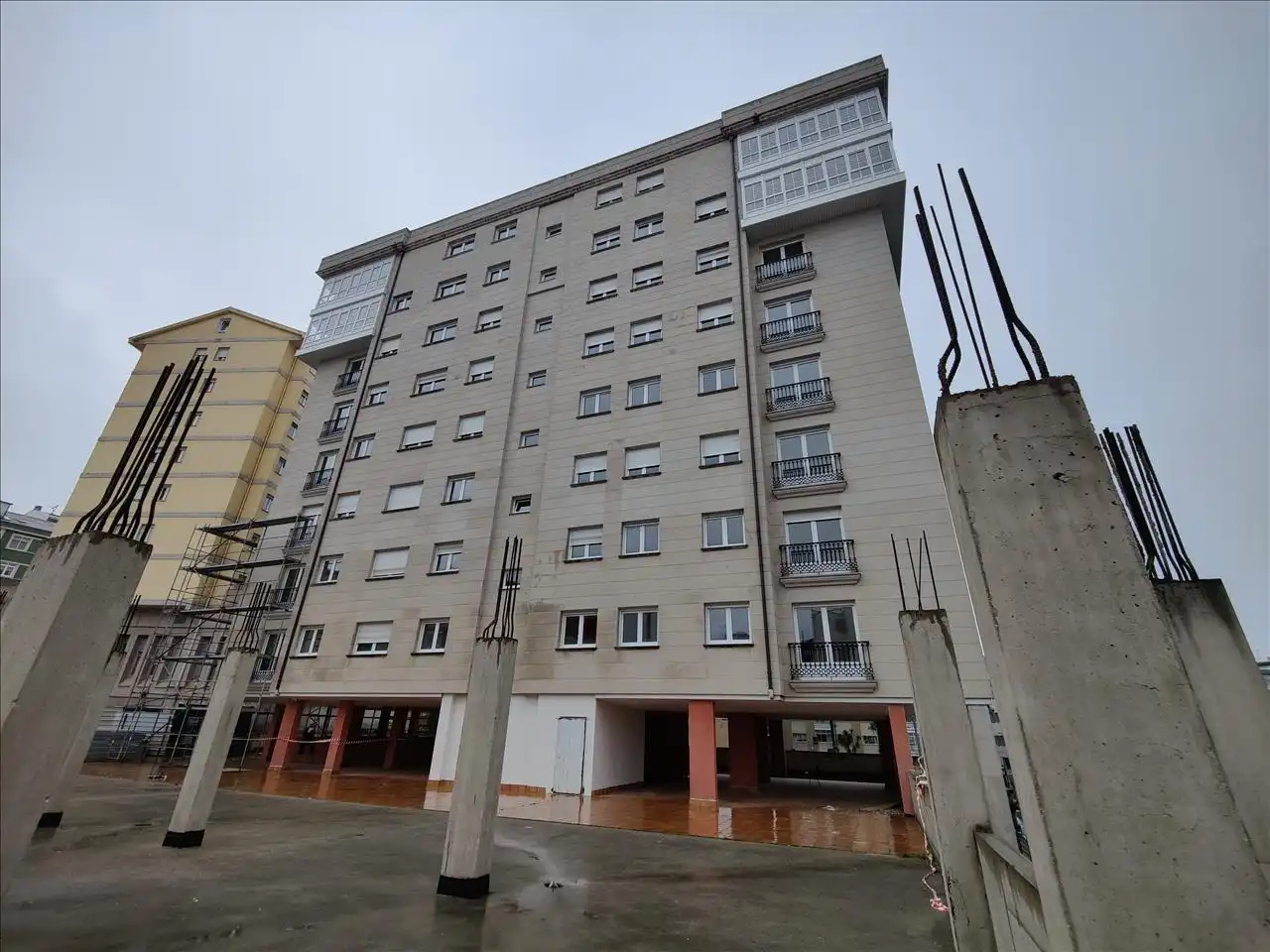 Vista exterior de Piso en venta en Lugo con Trastero