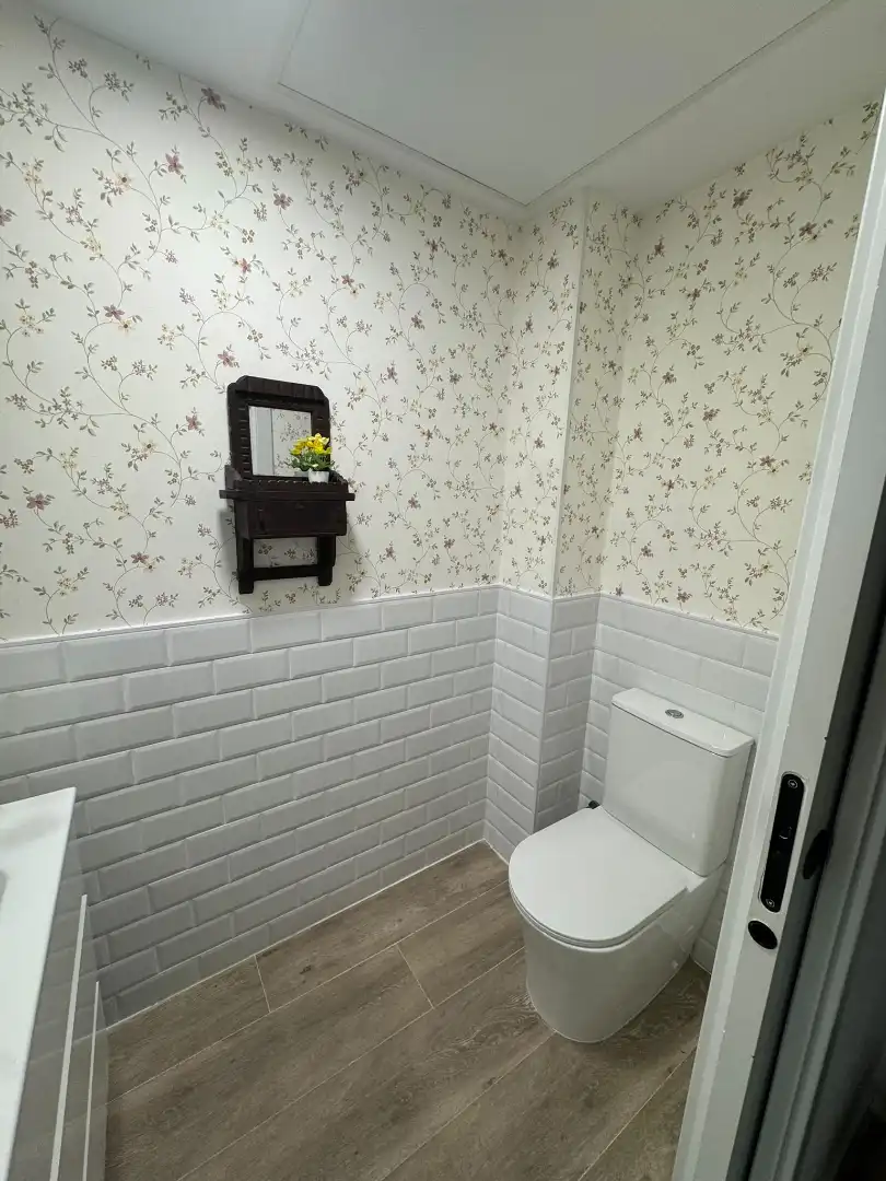 Baño de Piso en venta en Latina