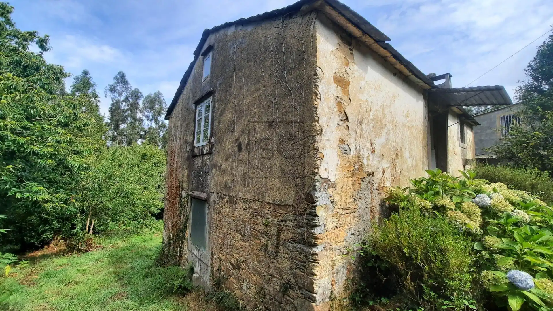 Casa rústica amb jardí en venda a COUCE, imagen 22