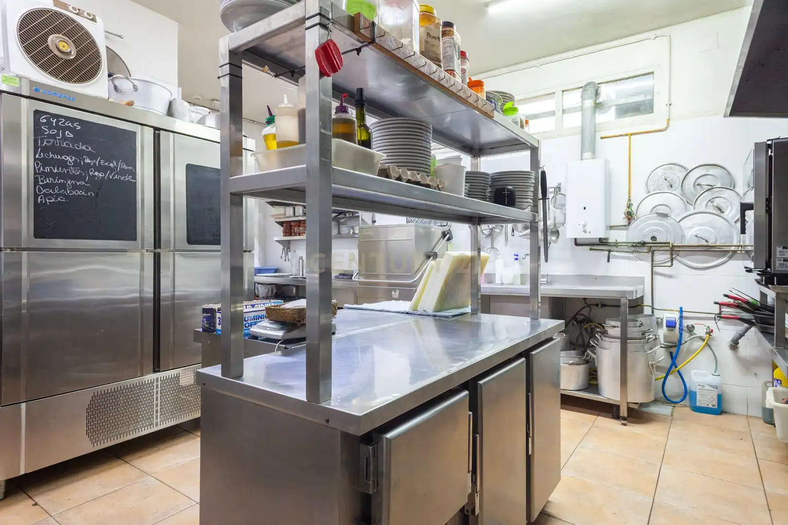 Cocina de Local en traspaso en Parets del Vallès con Aire acondicionado
