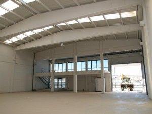 Industrial buildings to rent in Badalona