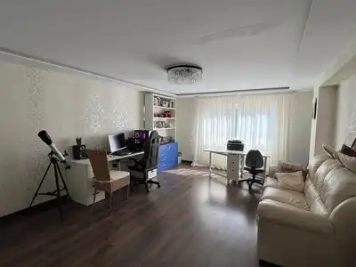 Chalet con piscina en venta en Calle de la Gaviota, 29604 Marbella, imagen 13