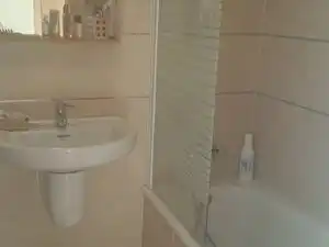 Badezimmer von Dachboden zum Verkauf in Conil de la Frontera mit Terrasse und Abstellraum