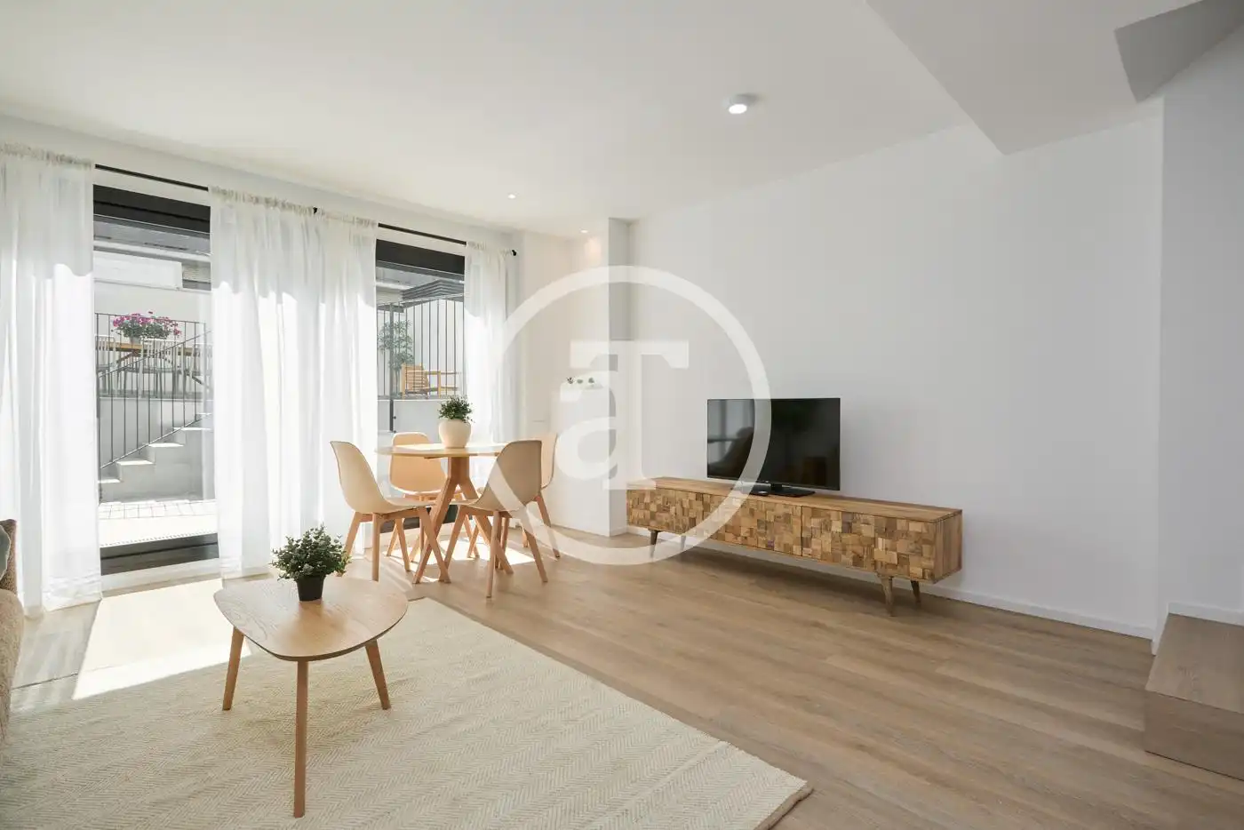 Dúplex de alquiler en Carrer de Castelao, Santa Eulàlia