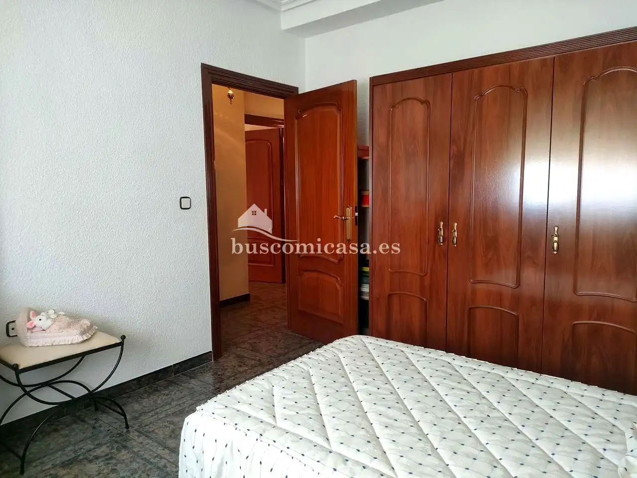 Dormitori de Casa o xalet en venda en Mengíbar amb Aire condicionat i Terrassa