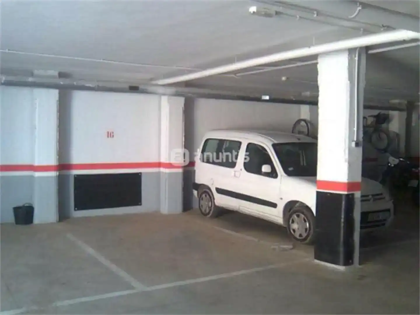 Garage for rent in Cambrils, Tarragona