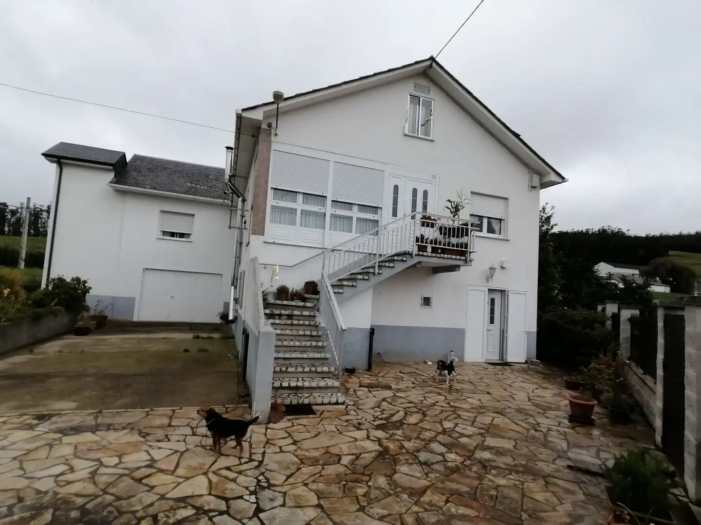 Casa amb jardí en venda a Barreiros