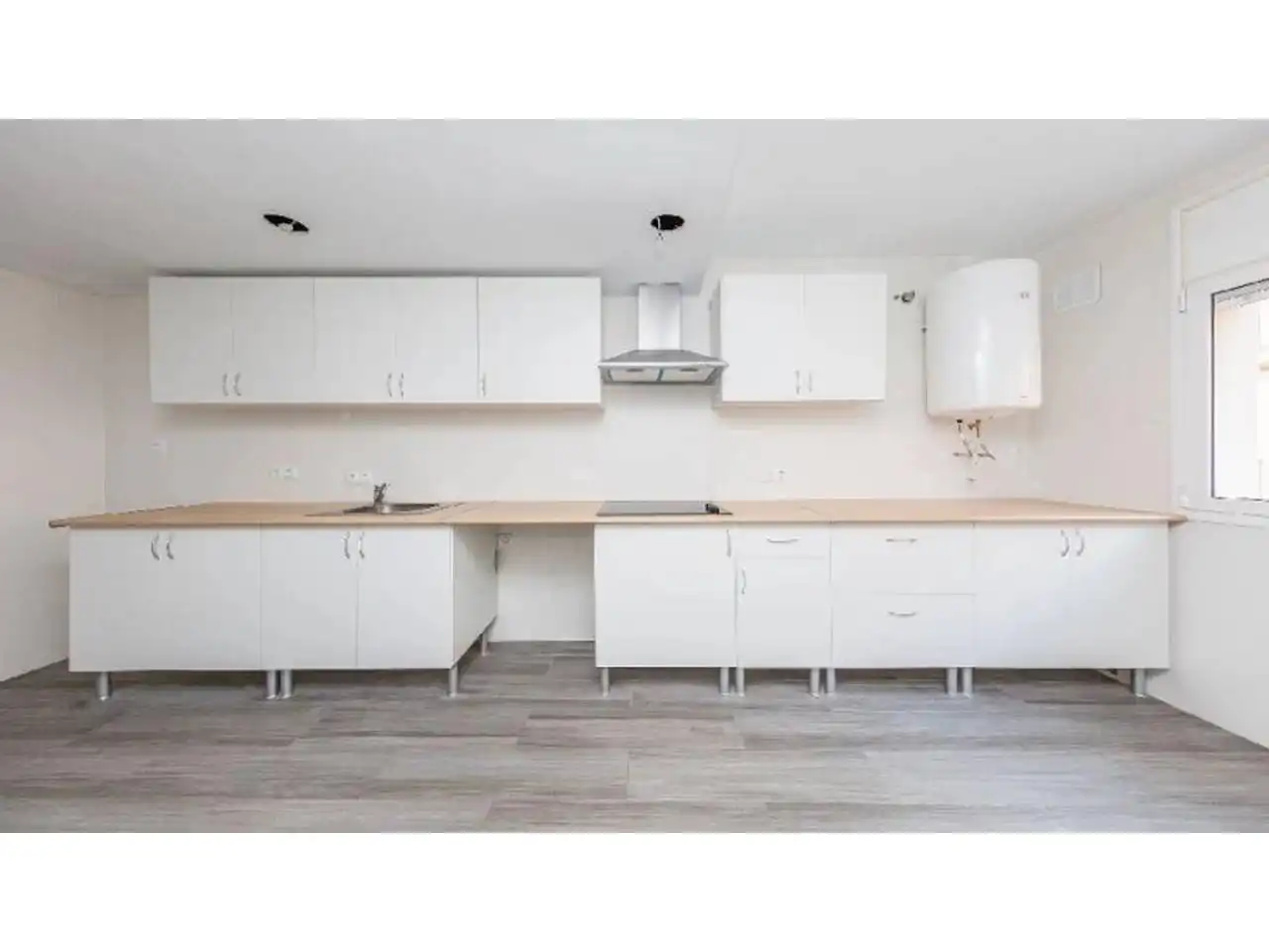 Cocina de Piso en venta en Badalona con Terraza