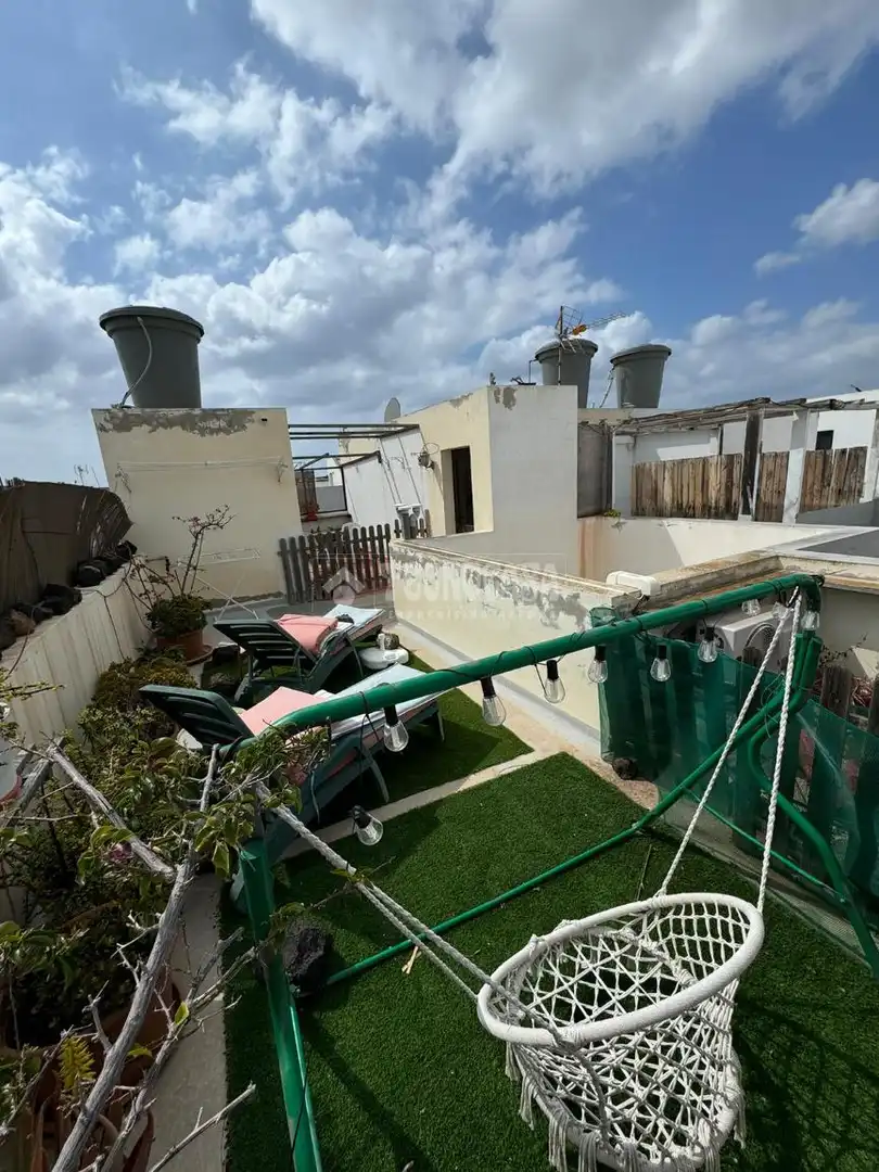 Terraza de Ático en venta en Arrecife con Amueblado y Balcón