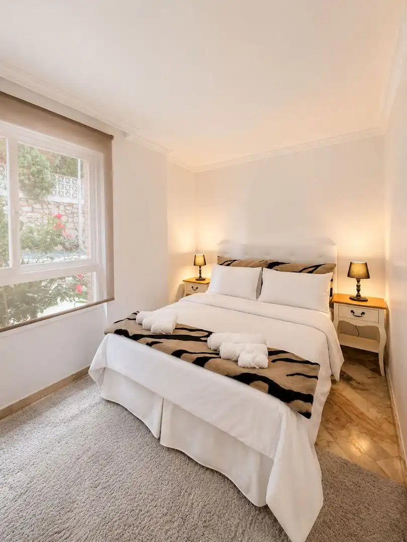 Bedroom of Houses for rent in Benahavís  with Air Conditioner, Private garden and Terrace