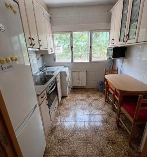 Foto 1 de Pis en venda a Calle de la Milagrosa, Ciudad Jardín - Parque Roma, Zaragoza