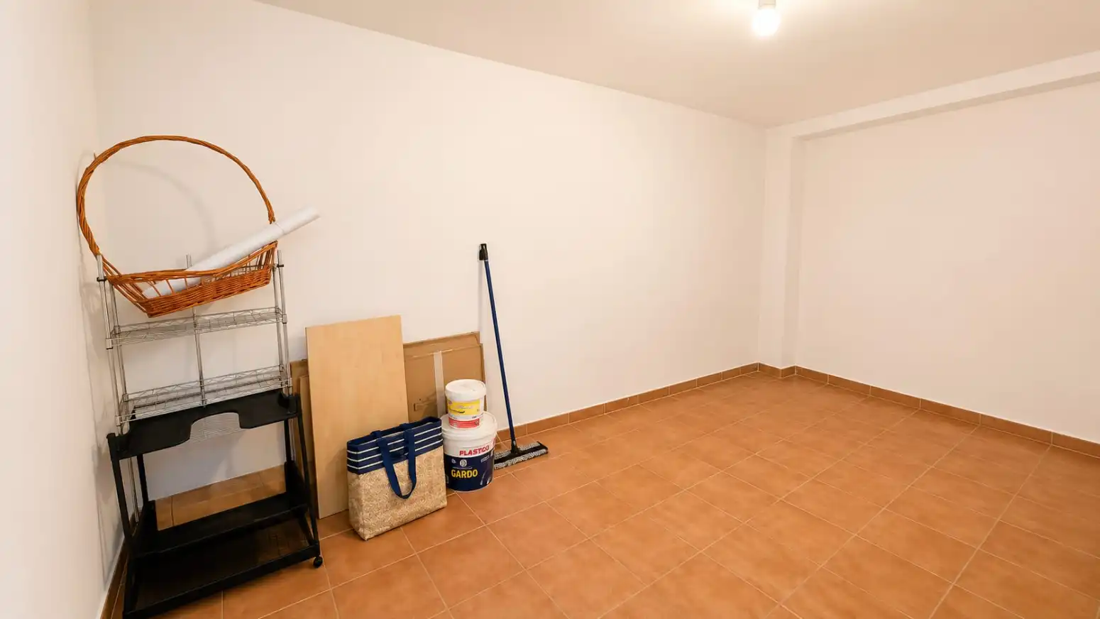 Flat for rent in Gijón   with Heating and Storage room