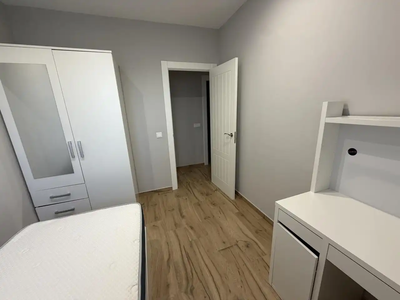 Piso de alquiler en Alameda