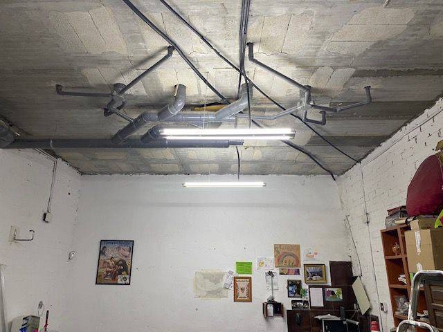 Local comercial en Venta en N/A en Pino Montano - Consolación