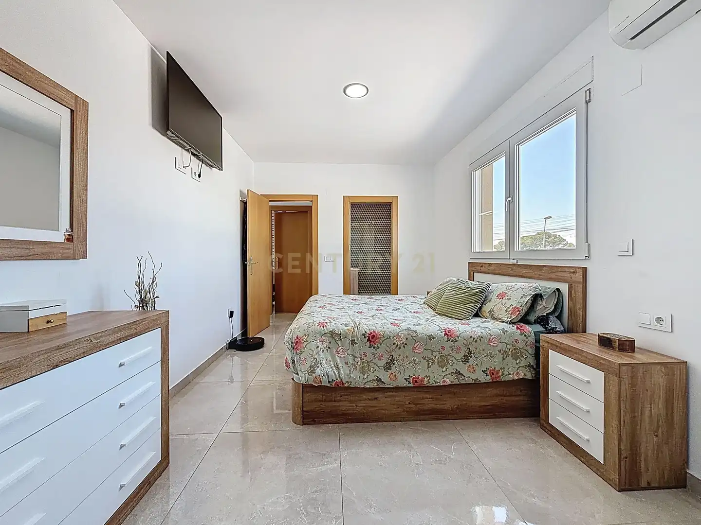 Habitación de Casa o chalet en venta en Torrevieja con Aire acondicionado, Trastero y Piscina