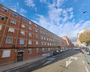 Exterior view of Flat for sale in Valladolid Capital  with Heating